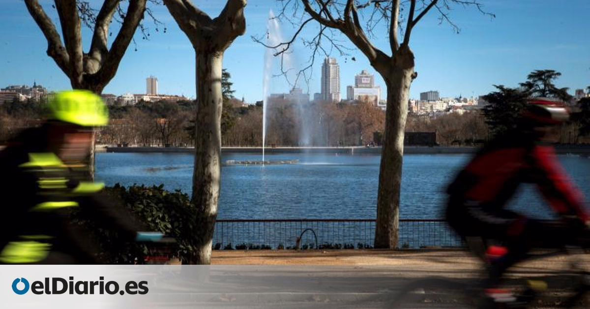 Localizan el cuerpo de un hombre vestido con atuendo deportivo en el lago de la Casa de Campo.