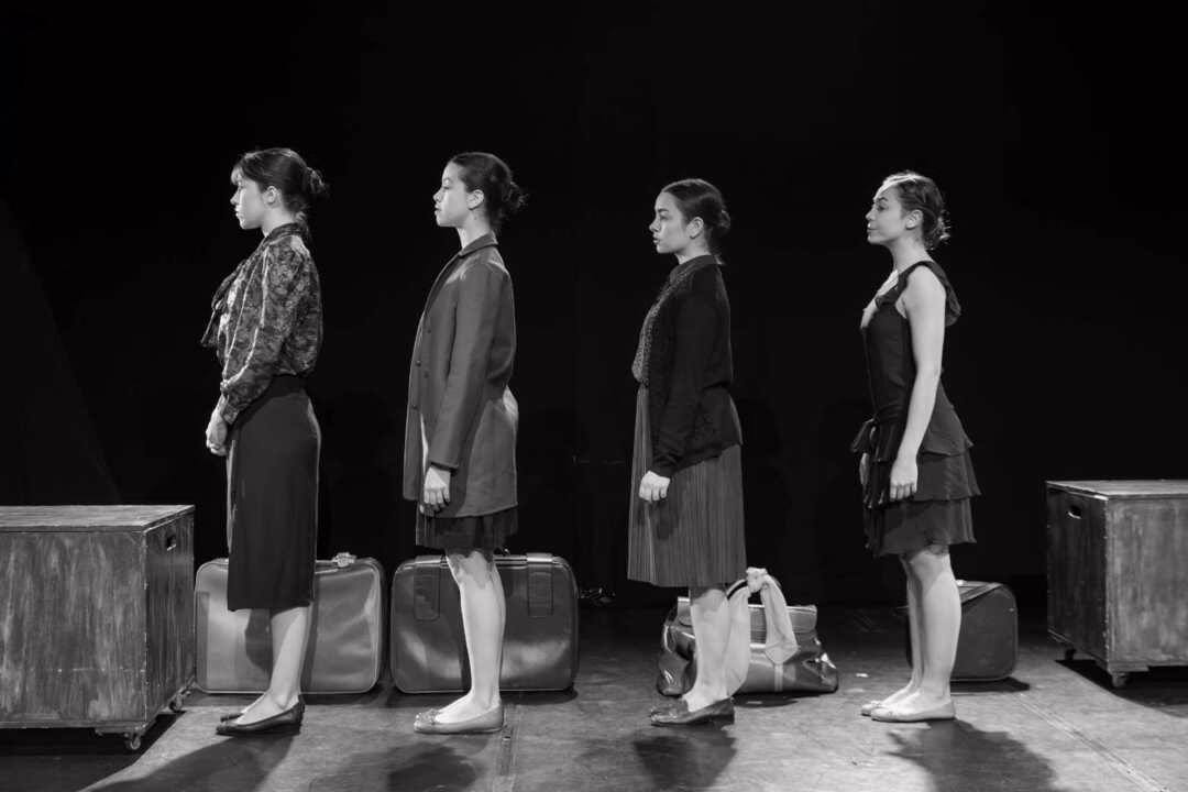 Las jóvenes de Humenné: obra teatral sobre el convoy inicial hacia Auschwitz