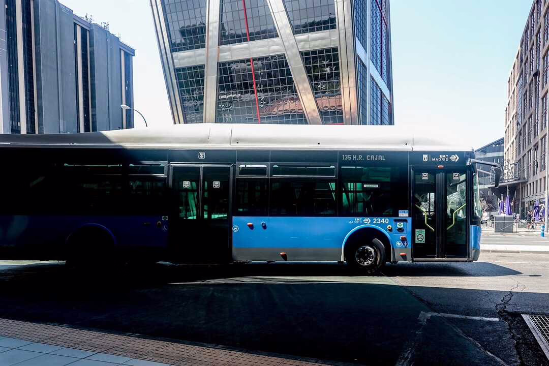 EMT Madrid presenta el servicio S10 debido a trabajos en la Línea 10.