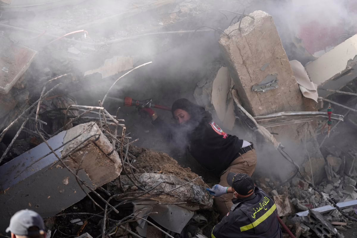 La ofensiva de Israel provoca una crisis humanitaria en Líbano con medio millón de personas desplazadas | Internacional