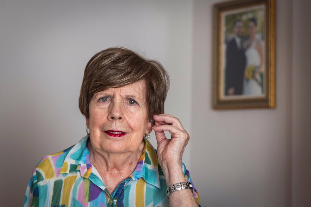 ‘Oídos agotados’: millones de ancianos padecen una enfermedad costosa que provoca aislamiento y no es cubiertos por la sanidad pública | Sociedad