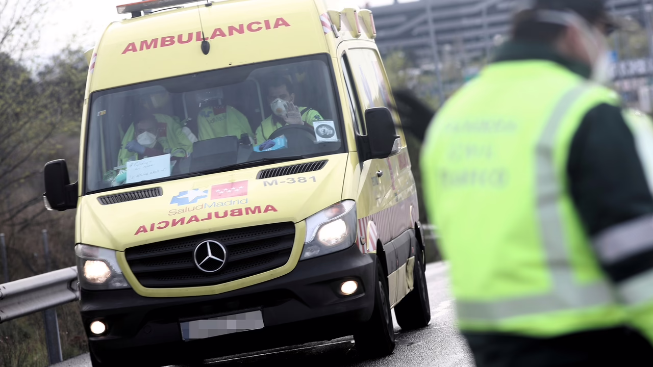 Fallece un motociclista en Madrid tras colisionar con la pared de un túnel de la A-3.