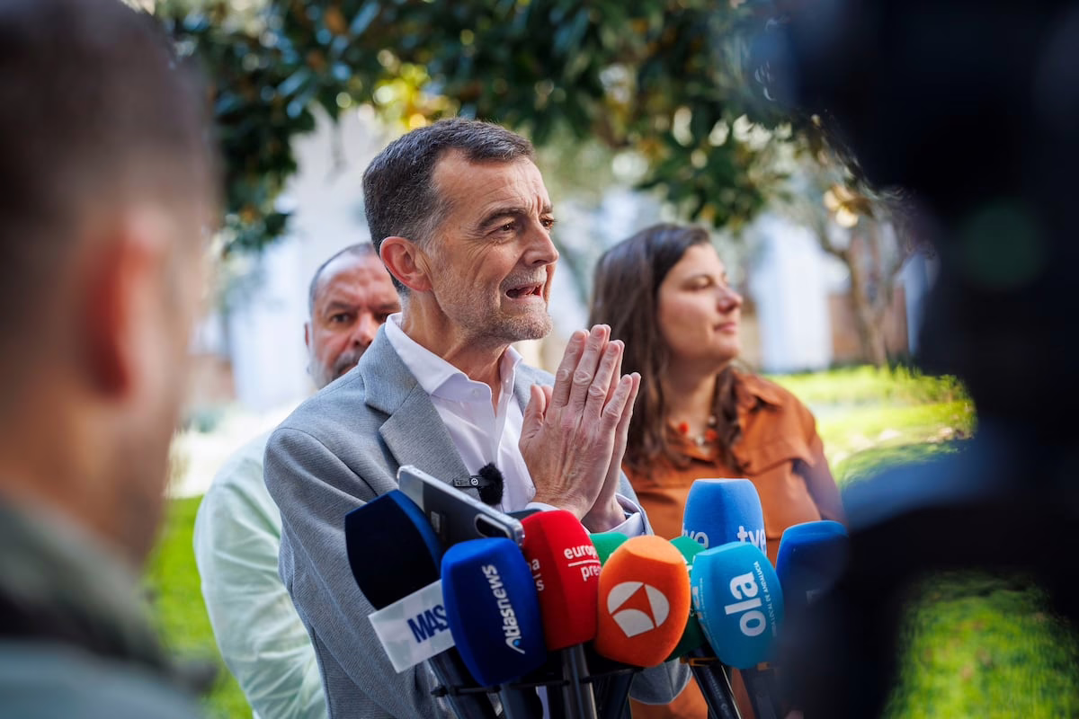 IU, Movimiento Sumar, Más Madrid y Comuns organizan un evento en Sevilla sin Podemos antes de las elecciones andaluzas | España