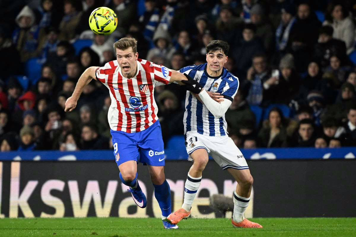 Atlético de Madrid vs. Real Sociedad: Horarios, Formaciones y Cuotas de Apuestas.