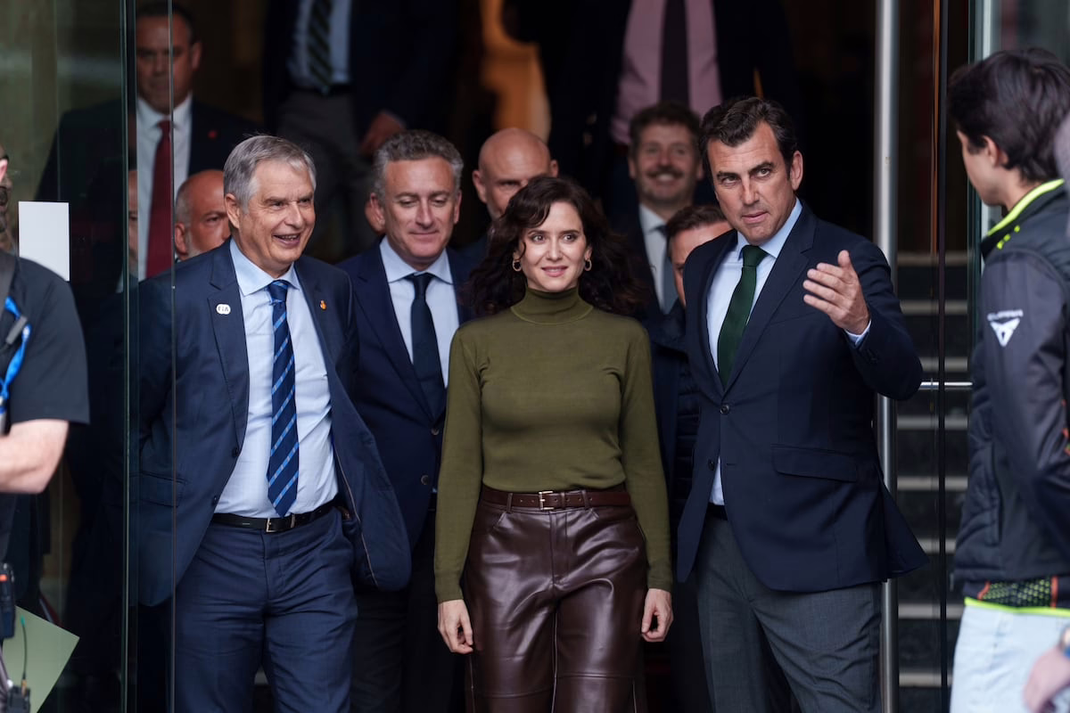 Ayuso impulsa la teoría del Gran Reemplazo para acusar un cambio en el panorama electoral en su favor | Noticias de Madrid