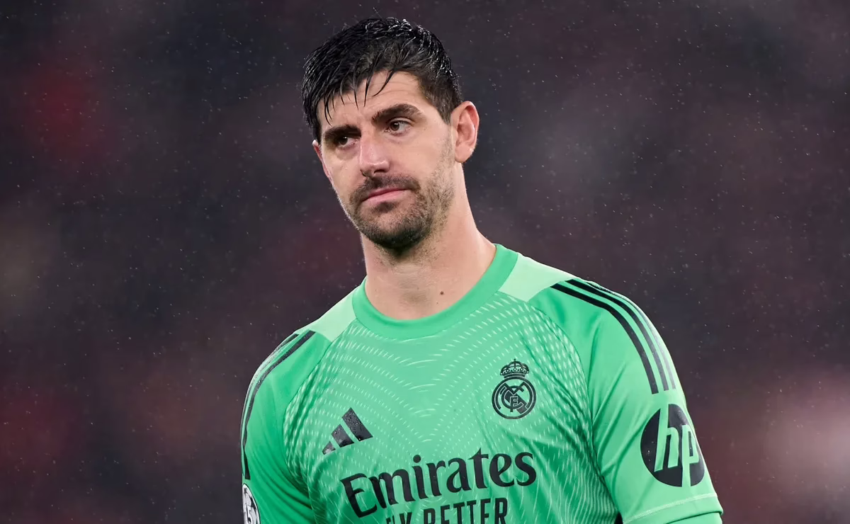 ¿Por qué Courtois no participa en el partido entre Real Madrid y Atlético de Madrid?