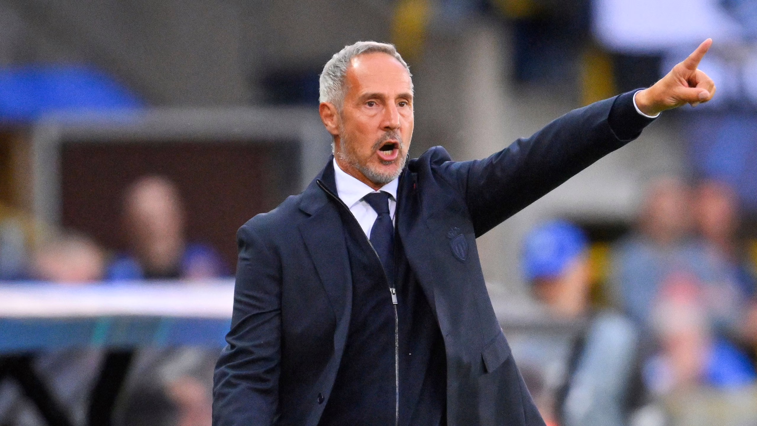 Adi Hutter se pronuncia sobre los rumores que lo asocian con el Tottenham tras la partida de Igor Tudor.