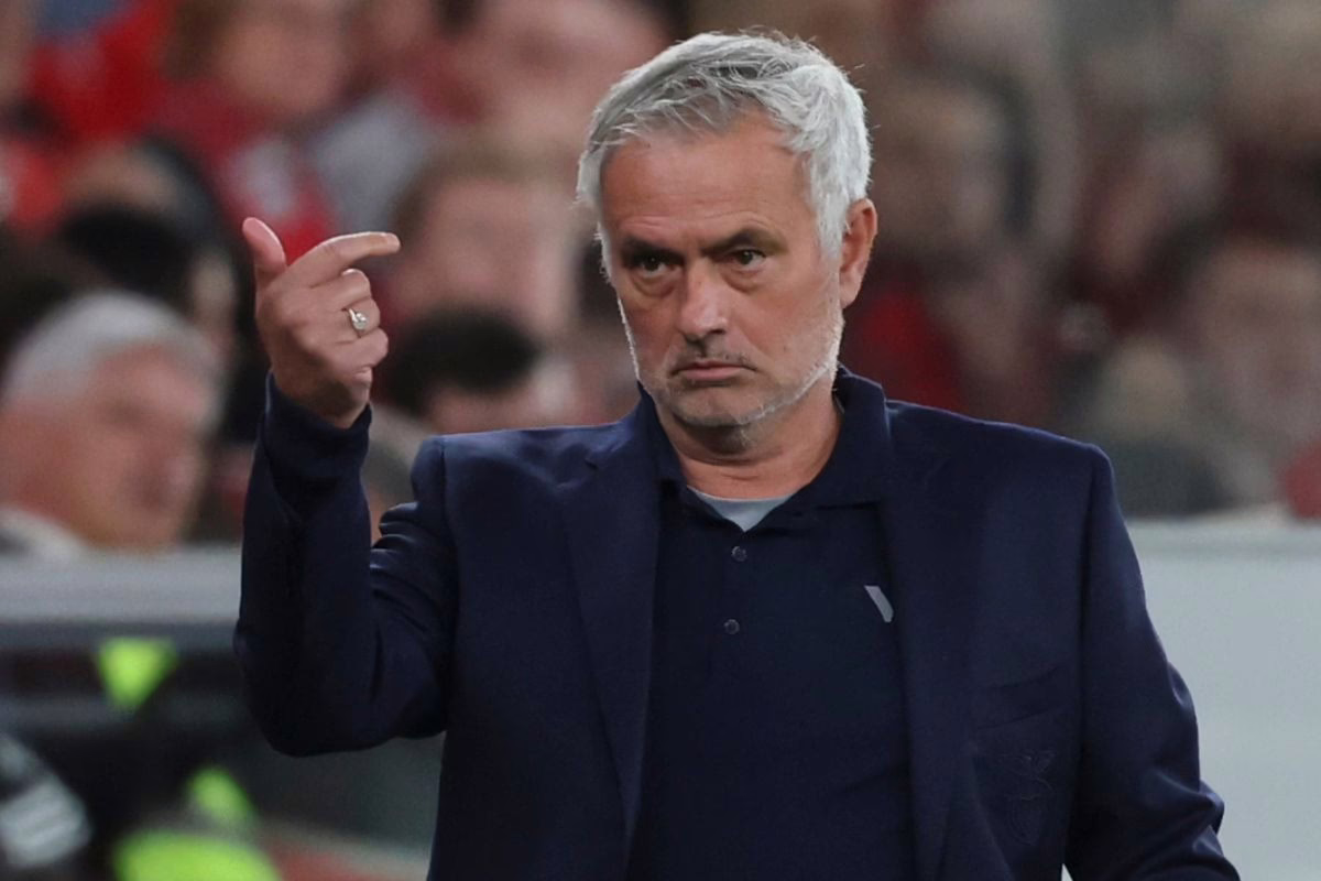 José Mourinho pone a Prestianni en una situación delicada si se confirman insultos racistas hacia Vinícius.