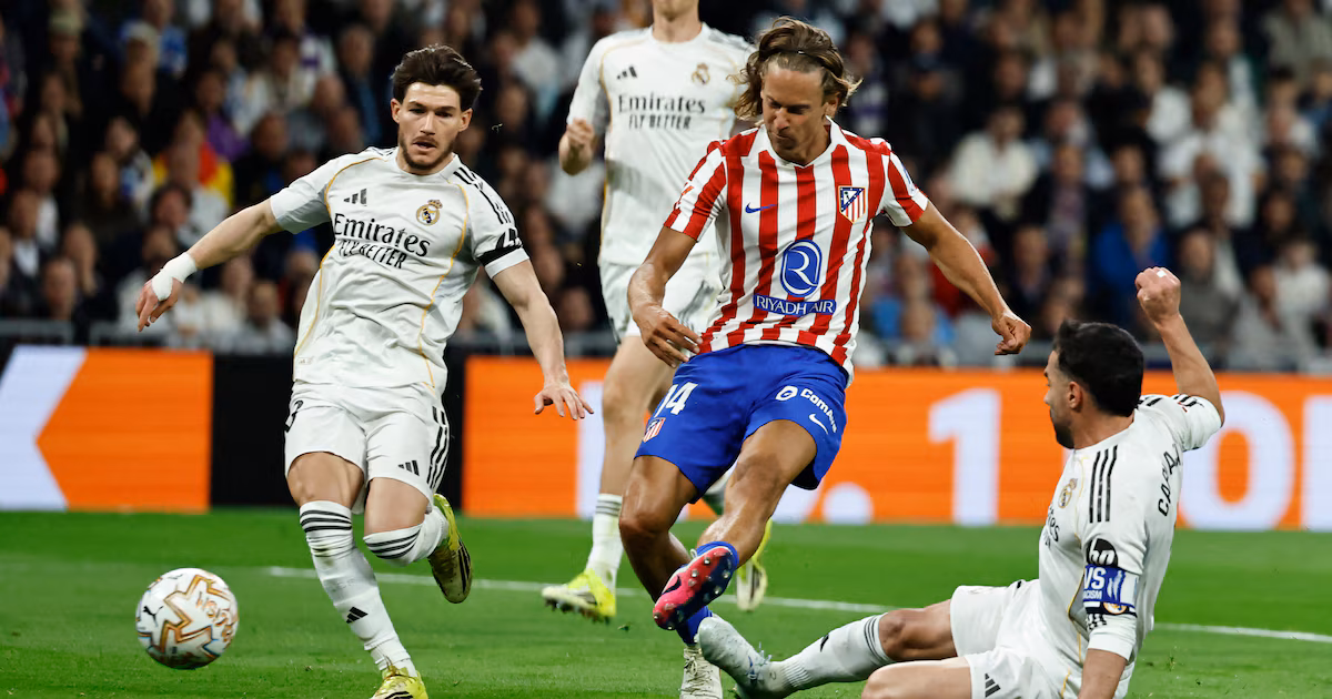El Atlético de Madrid lanza una indirecta sobre el derbi contra el Real Madrid: "A la espera del programa 26 de Tiempo de Revisión de @RFEF y @CTARFEF" - Hora Digital
