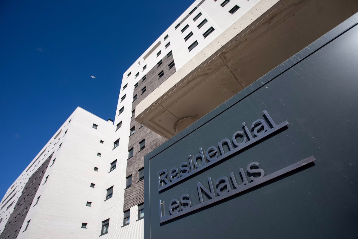 La privatización de la vivienda asequible avanza en Madrid y la Comunidad Valenciana | Vivienda | Economía