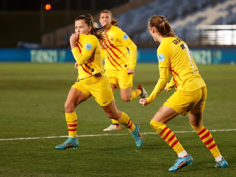 España Domina al Madrid en el Clásico Europeo Femenino