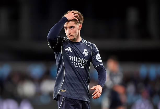 El Real Madrid implementará la "Estrategia Nico Paz" con Palacios.