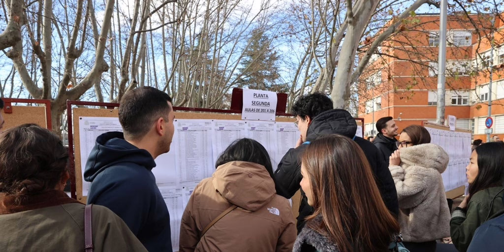 Los residentes cuestionan las calificaciones más altas del examen MIR de este año.