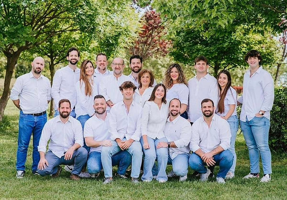 «He enfrentado numerosos desafíos, siempre contando con el apoyo de mi esposo y de Dios»