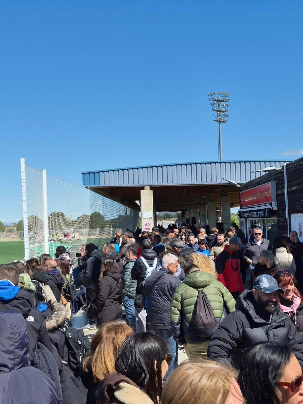 Más de 3.000 deportistas y 170 equipos compiten en la III Copa de Pascua de Madrid.