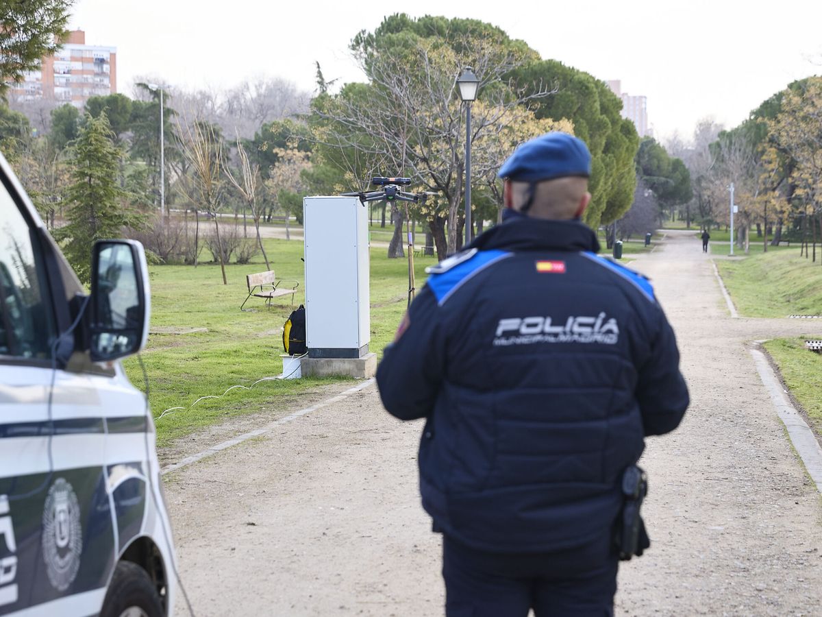 Foto: huida-policia-coche-robado-vallecas-1tps-1tna