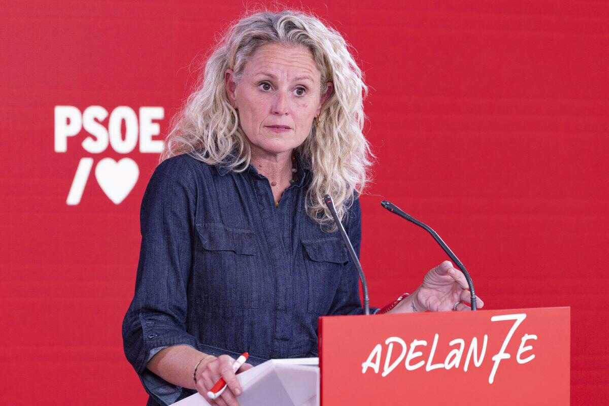 El PSOE acusa a Feijóo y al PP de generar parálisis política y oponerse a las iniciativas esenciales del Gobierno.