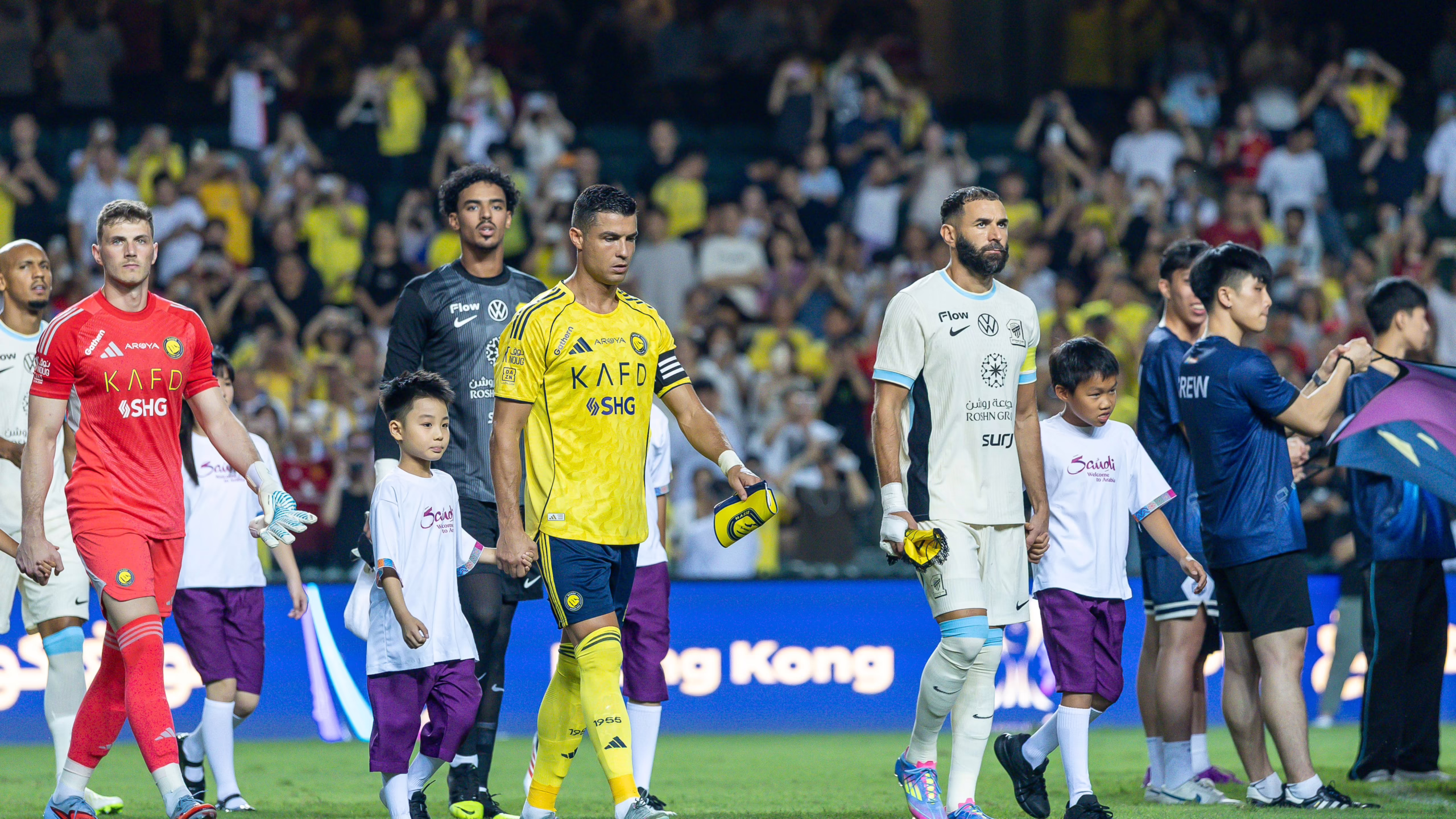 Video: Benzema vuelve a abrir la herida de Ronaldo con sus recientes comentarios.