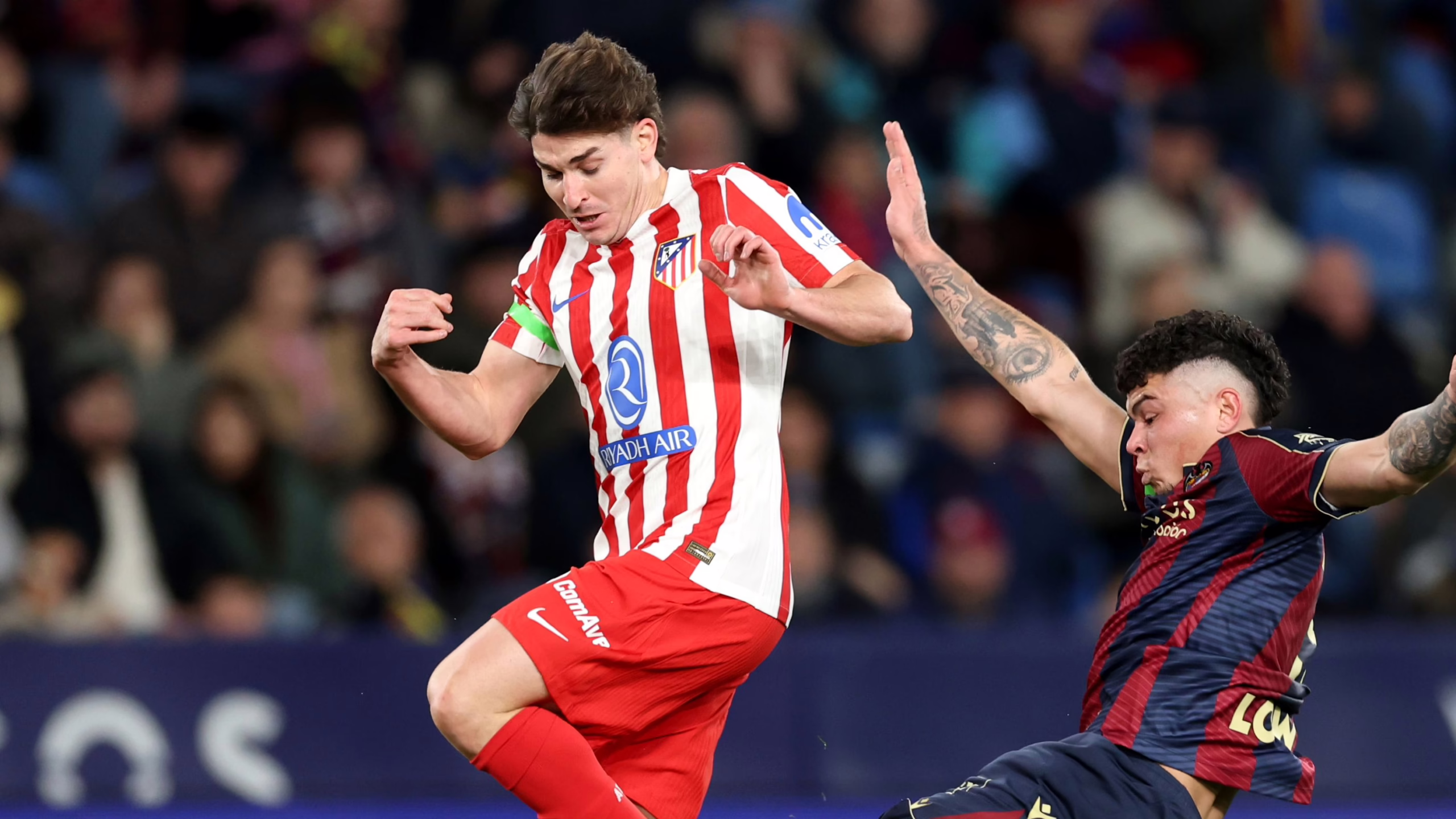 El Atlético de Madrid declina la oferta del Barcelona por Álvarez.