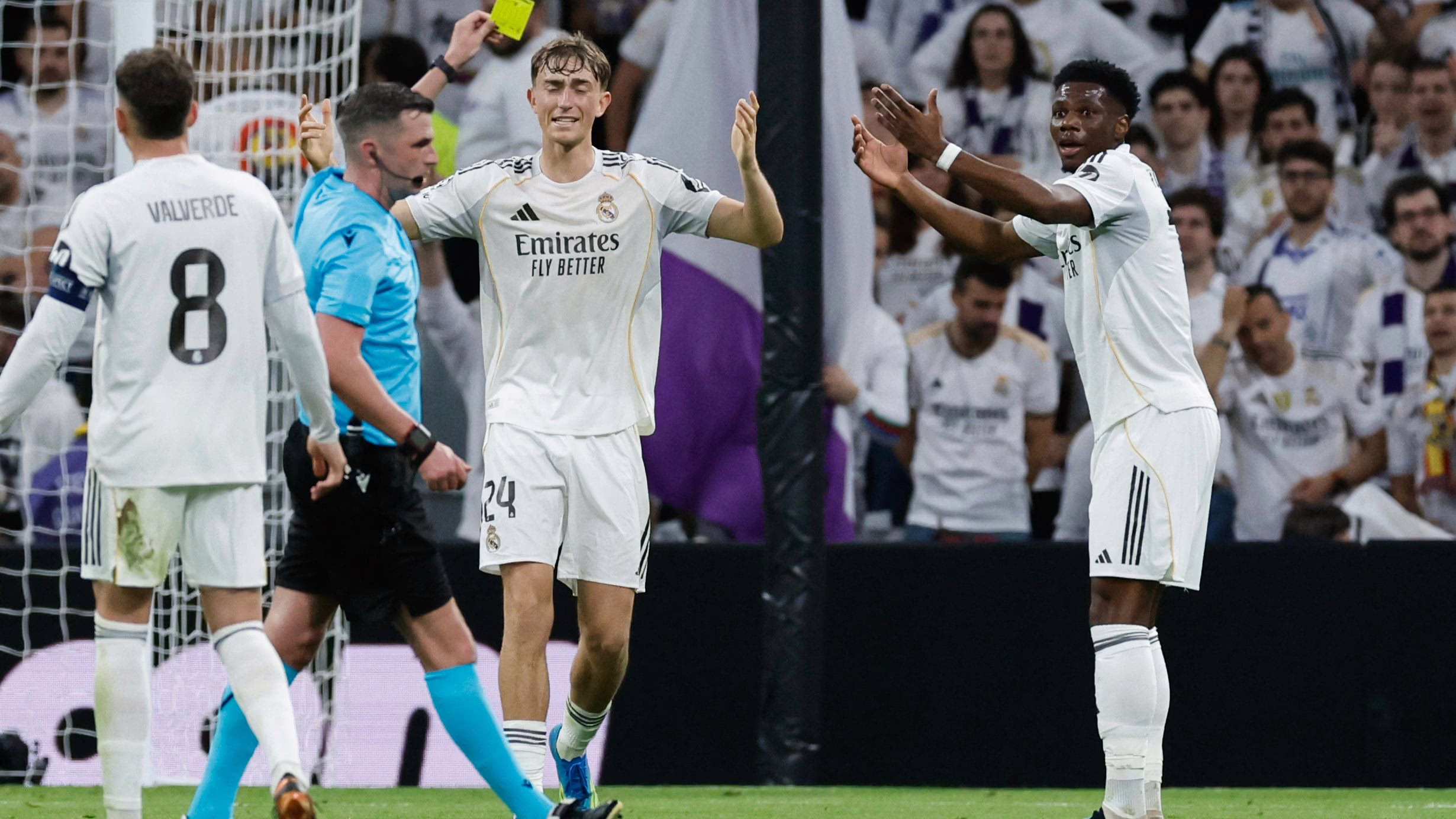 Arbeloa se muestra sorprendido por sus estimaciones... la estrella del Real Madrid no participará en el crucial enfrentamiento contra el Bayern.