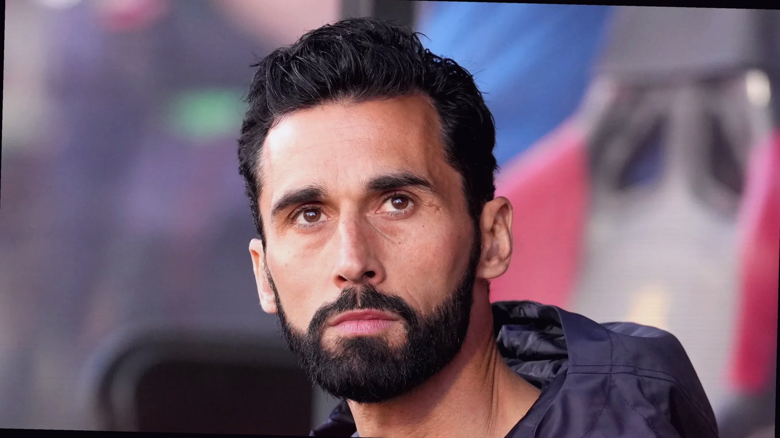 Controversia del VAR en el partido Barcelona-Atlético y la Champions.