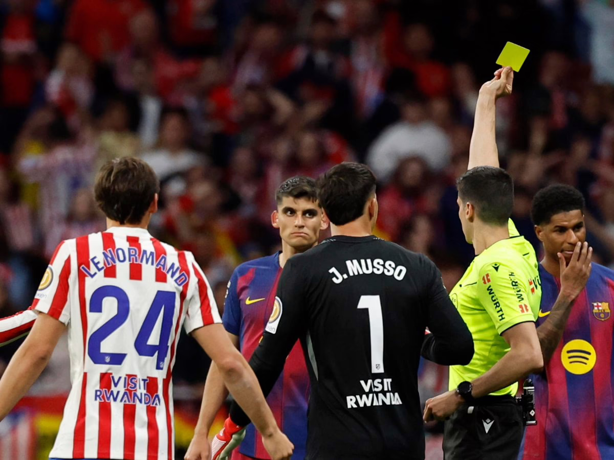 Atlético de Madrid solicita explicaciones sobre el uso del VAR en el encuentro frente al Barcelona.