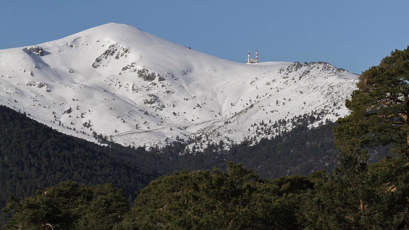 Madrid cuestiona la escasa expansión del Parque de Guadarrama que ha sido autorizada por el Gobierno.