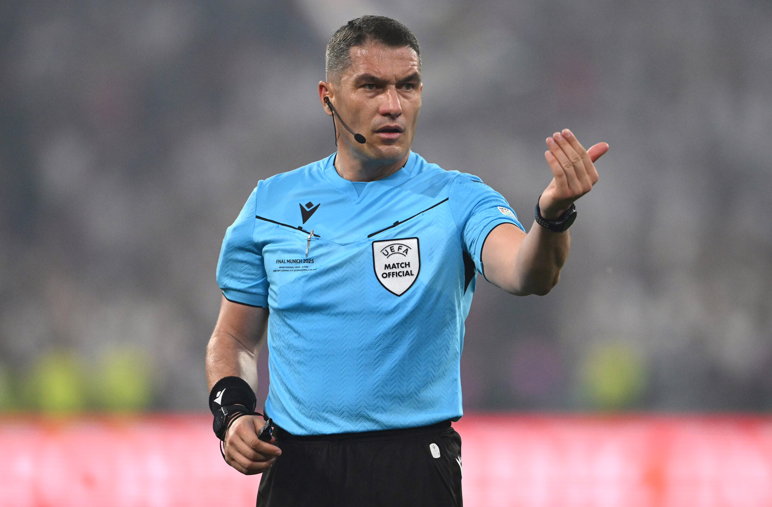 ATENCIÓN: La UEFA elige a este árbitro "controversial" para el partido Barcelona - Atlético.